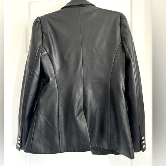 Gorgeous small Faux leather blazer by Rachel Zoe. - Picture 7 of 7
